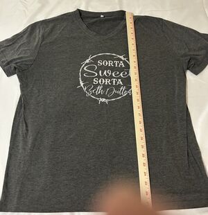 Beth Dutton Women’s V-Neck Graphic T-Shirt XL Gray Short Sleeve Jersey Cotton